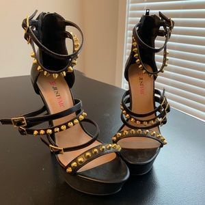 Just Fab Sandal Heel